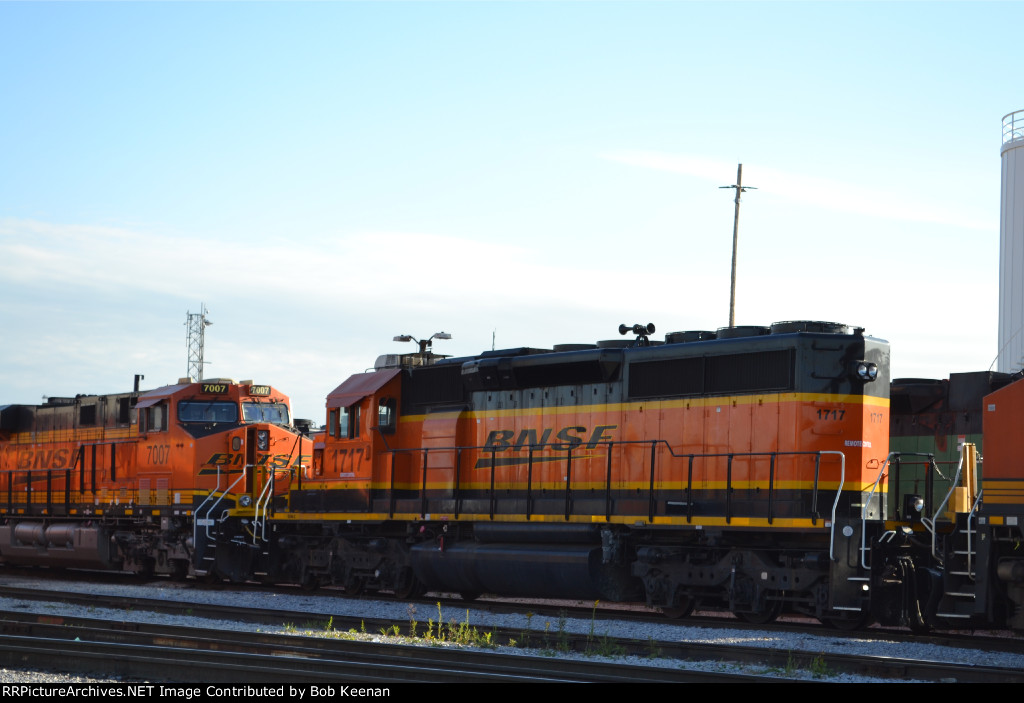 BNSF 1717